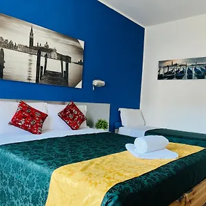  Bed & Breakfast Venice Italy