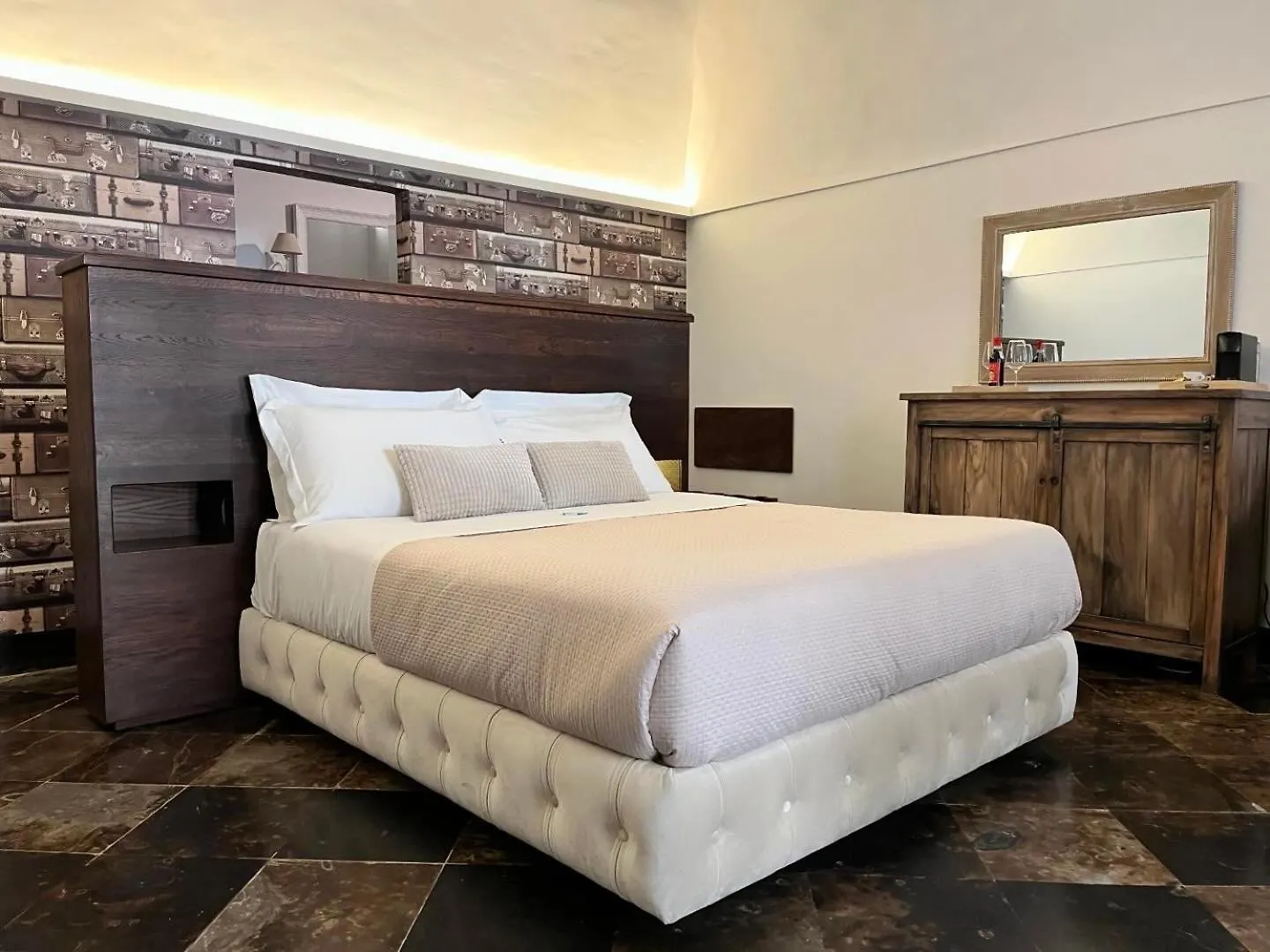 Hotel Neropece Ragusa 2*,