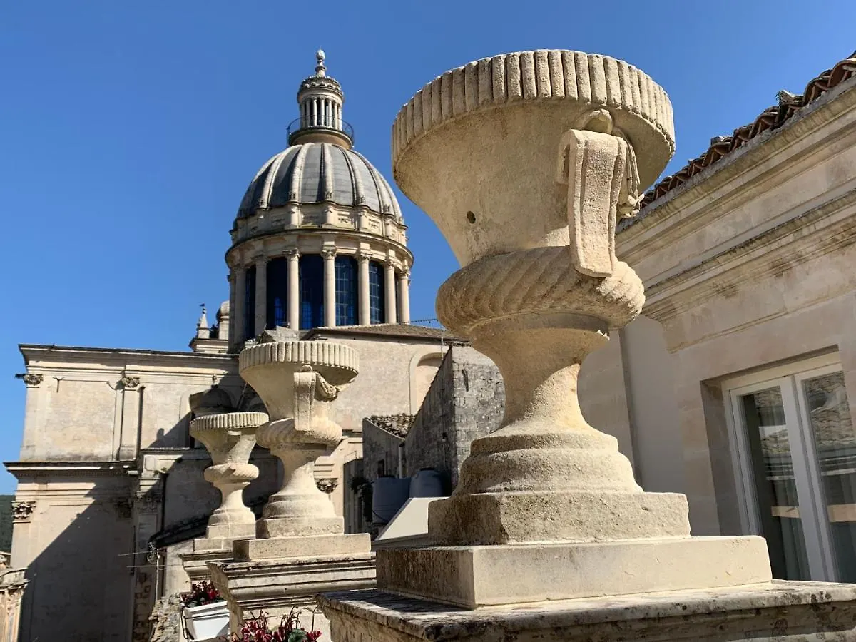 Hotel Neropece Ragusa